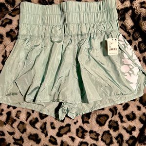 NWT free people The way home short, mint green on color size M